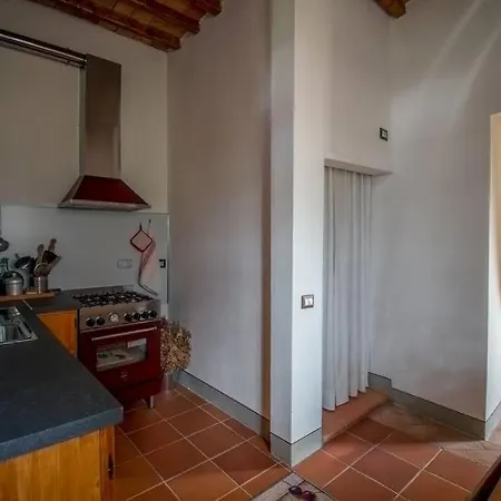 Casetta Rustica Nel Chianti *